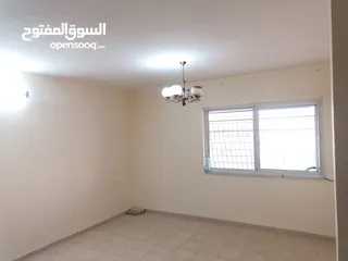  3 شقة  في اسكان النمساوي