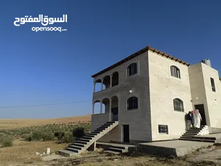  10 مزرعة وبيت