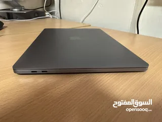  4 لابتوب  ابل نظيف غير مخدش موديل 2019	•	الرام: 8GB DDR4 – مناسب لتعدد المهام والاستخدام اليومي