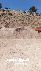  3 ارض بمساحة دونم ونصف