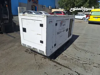  5 مولد كهرباء بيركنز انجليزي كاتم للصوت 75kva 60KW