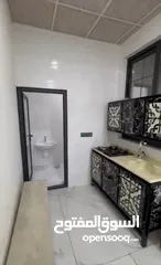  5 شقة مؤثثة للايجار في منطقة المنصور / بغداد
