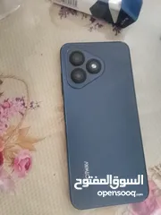  1 رام 4  ذاكره 128 نظام أندرويد  للبيع استعمال خفيف مافيوو ولا خشط مو مبدل اشي فيه بس ناسيه الباسورد