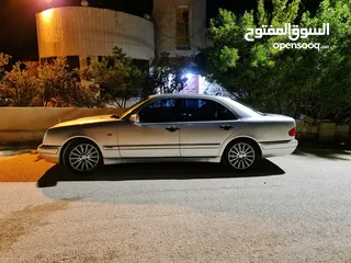  5 للبيع: مرسيدس E200 موديل 1997