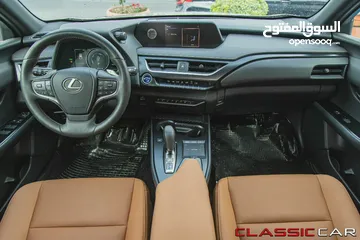  5 Lexus UX300e 2022