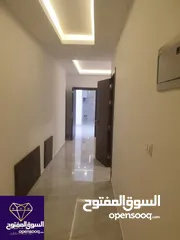  3 شقة شبه أرضية فخمه ومميزة لم تسكن لقطه وبسعر مغري جدا يا بلاش عرض خاص للبيع في أرقى مناطق خلدا