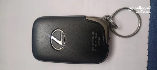  5 مفتاح  لاكزز جي س 2008 أصلي  key Lexus GS 2008 original