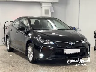  3 Toyota Corolla Hybrid 2019 ممشى قليل بحالة الوكالة