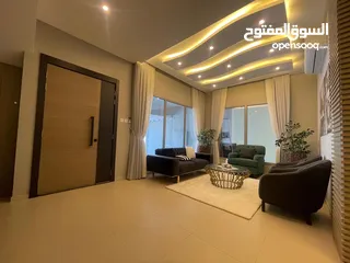  2 فيلا فخمة للبيع في ديار المحرق مفروش /  Luxurious villa for sale in Diyar Al Muharraq, furnished