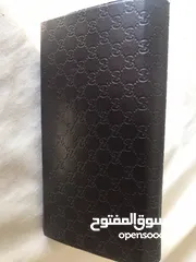  5 نظاره ماركه Gucci  اصليه  ايطاليه مع علبتها الاصليه ايضا