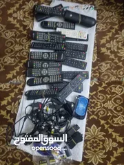  4 Recover TV remote is good condition all