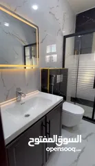  4 منزل مستقل راقي للبيع