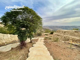  9 أرض مميزة في منطقة النعير 3000 متر