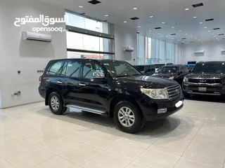  1 Toyota Land Cruiser GX-R 2010 (Black)