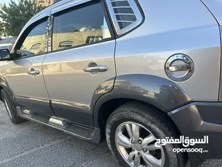  11 هيونداي توسان 2009 دهان كامل جديد ici بريطاني أصلي / تم عمل صيانة كاملة للسيارة ميكانيك توب التوب