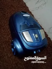 2 مكنسة كهربائية للبيع سعر حرق