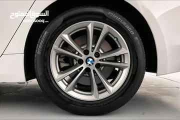  13 2020 BMW 520i Standard  • Flood free • 1.99% financing rate