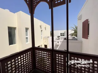  17 4 + 1 BR Stunning Villa for Rent – Al Mouj