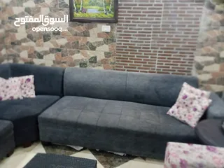  3 طقم كنب مستعمل بحاله جيده
