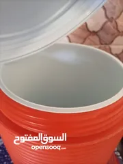  4 سجادة وترامس مياه للبيع