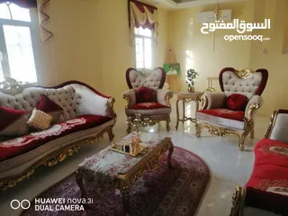  13 منزل للبيع في العامرات مدينة النهضه 11/1 الجفينه بالقرب من مسجد الإمام جابر بن زيد