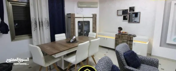  8 غرفة مفروشة للايجار لصبيه