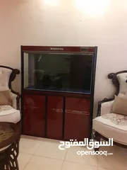  1 حوض سمك اجنبي نوع Reaching حجم متر و20