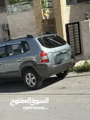  8 هونداي توسان 2005