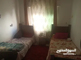  6 شقة مميزه للبيع،شارع المدينة المنوره خلف ماكدونلز 3نوم،ط1، تصلح للسكن او الاستثمار،من المالك مباشرة