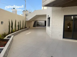  28 شقق فاخره للبيع