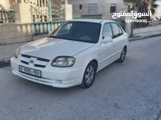  1 هونداي فيرنا  2004 سياره ايد اولى