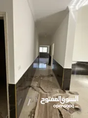  5 شقة للبيع او للبدل علي سيارة