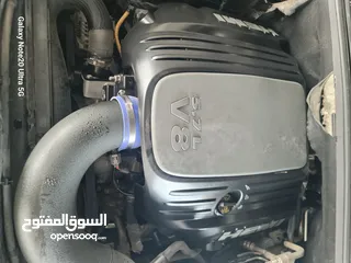  12 للبيع جيب غراند شيروكي hemi 5.7  بحالة جيدة جدا  2014