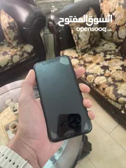  2 IPHONE XR (like new وكااالة)