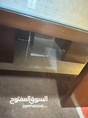  3 طربيزات مستعملات بحالة جديدة للبيع