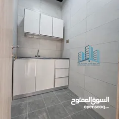  3 Office Space / مكتب للإيجار