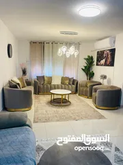  12 شقة مميزة للبيع بيتونيا