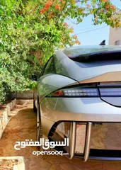  4 هيونداي ايونيك 6 وكاالة للبيع