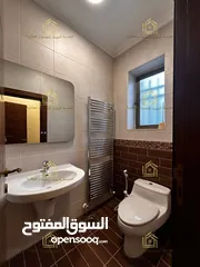  3 شقة سوبر ديلوكس ارضية مع حديقة
