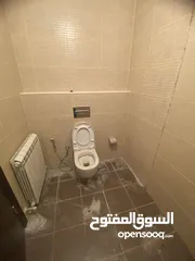 7 شركة جرين كلين للتنظيف و الخدمات العامه، رام الله