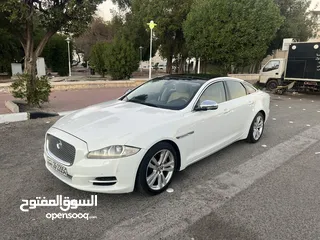  3 للبيع جاكوار XJ بانوراما موديل 2012