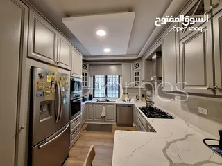  8 شقة مع حديقه بالاضافة الى كراج خاص للبيع في ضاحية الامير راشد