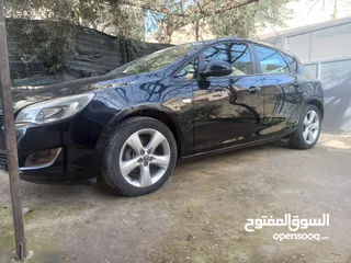  2 اوبل استرا 2012