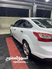  5 فورد فوكس للبيع