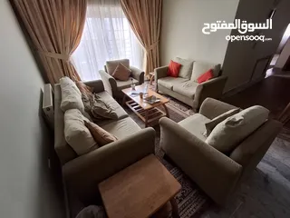  1 عفش بيت كامل بحالة جيّدة جدا للبيع