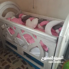  2 سرير اطفال خشب مستعمل