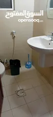  3 للايجار شقه مفروش ثلاثه نوم ثلاث حمامات صاله وصالون وبلكونه طابق اول مطله يوجد مصعد وحارس عماره هاد
