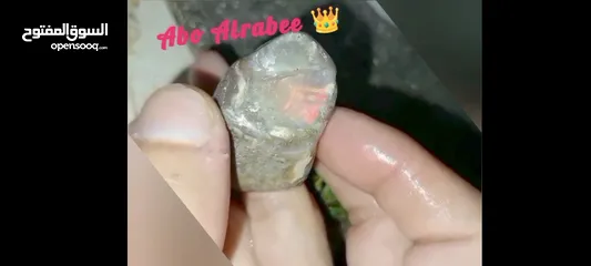  9 حجر اوبال نوع قوس قزح النادر حجر الاوبال الكريم فاير قوي جدا متعدد الألوان فاير احمر الأكثر ندرة
