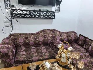  4 موجود طقم كورنر للبيع في المزار الشمالي  نضيف بحال جديد جاحز للاستخدام الكورنر تفصيل قابل للتفاوض