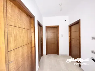  13 شقق للبيع في عين منجد